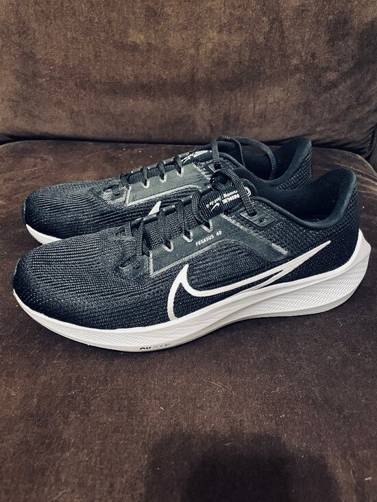 Nike Air Zoom Pegasus 40 Men\'s Size 11.5 Black White Running Sneakers main image 6